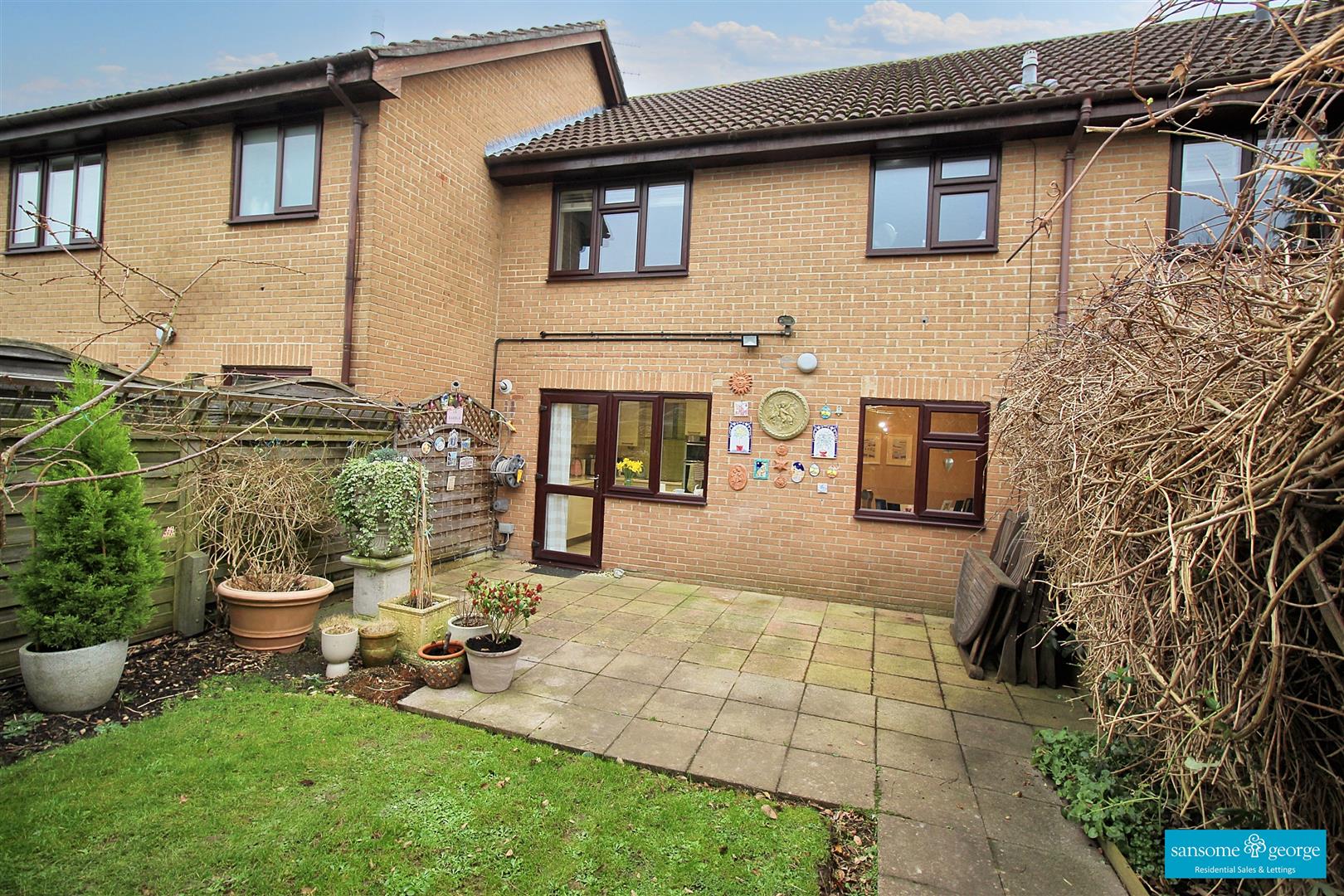 Barclay Road, Calcot